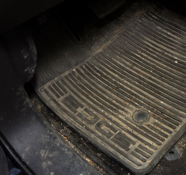 When Is The Right Time To Replace Car Floor Mats